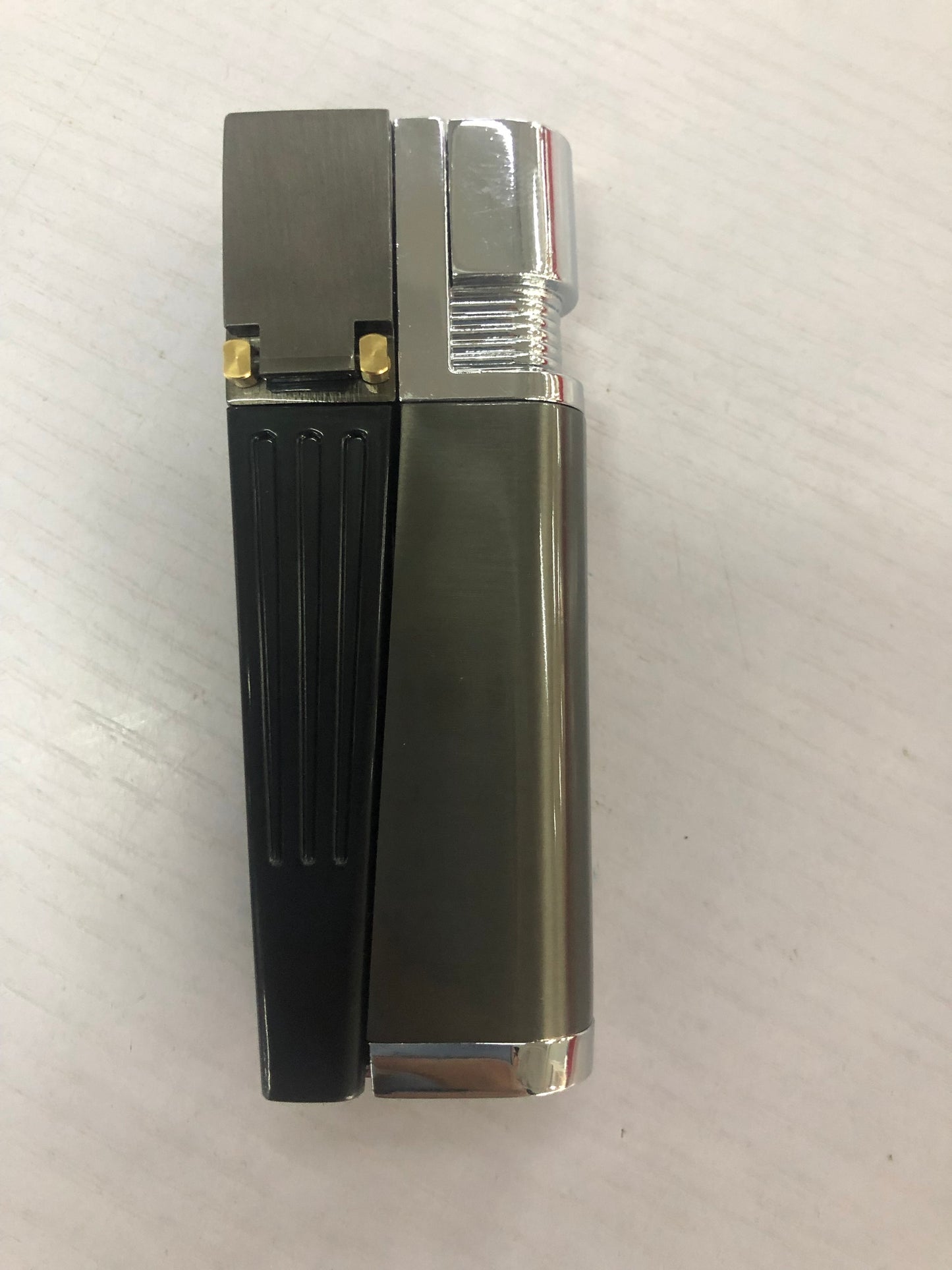 Windproof All-in-One Lighter and Pipe